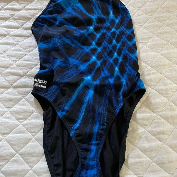 Speedo Other - Speedo Endurance Women’s size M One piece swimsuit
